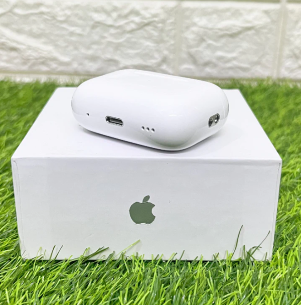 Apple AirPods Pro 2nd Gen ENC