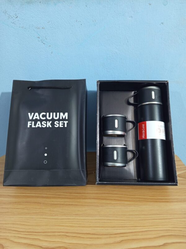 3 in 1 Vacuum Insulated Thermal Flask Set With Cup Set Black