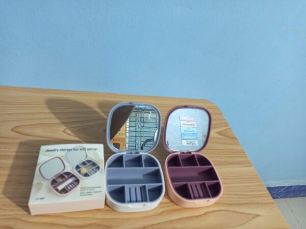 Portable Jewellery Storage Box with Mirror
